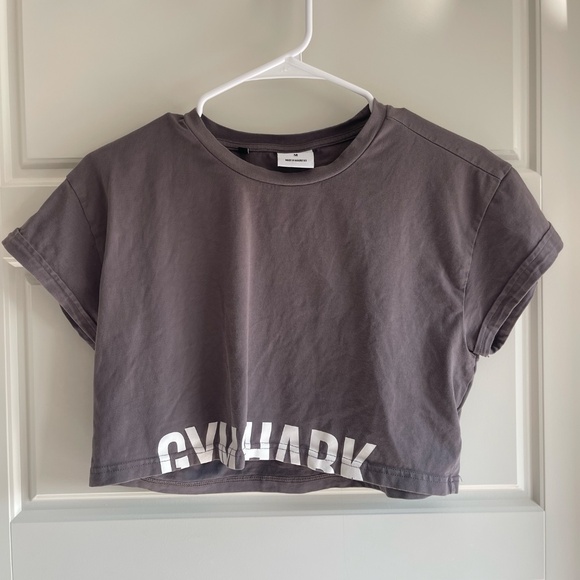 GymShark Short Sleeve CropTop - Picture 1 of 3